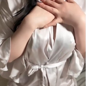 推特福利姬olive最新合集35V35.1G，透视黑纱收藏2020