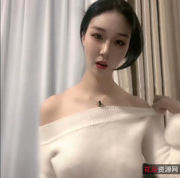 抖音疯狂外篇420V网红作死秀场3.6G太顶了