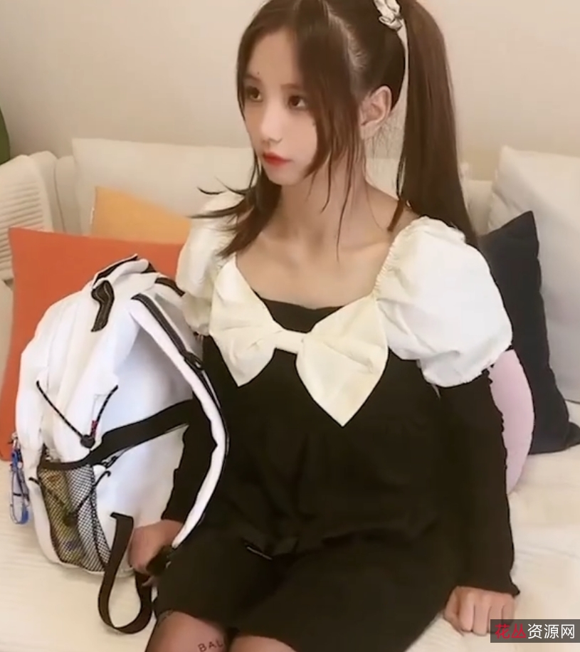 女仆陪玩阿雅合集17V12G顶不住啊