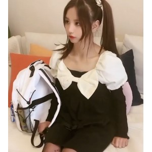 女仆陪玩阿雅合集17V12G顶不住啊