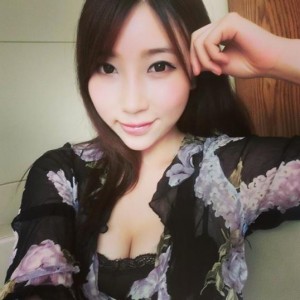 百度盘童小芯早期直播视频合集[NPNV+22G]大罩杯蜜桃臀主播怀旧资源