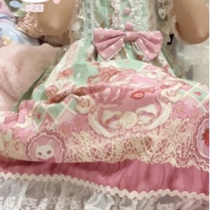 泡菜麦麦粉色系列视频1部360M娇嫩欲滴