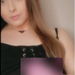 诱人AstrellaRae变装小合集1部152m网盘