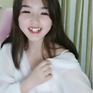 小晶晶私密视频合集355部556G网盘精选珍藏