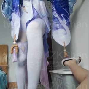 卡扎库杉推特COS足合集10部19.1G太顶了