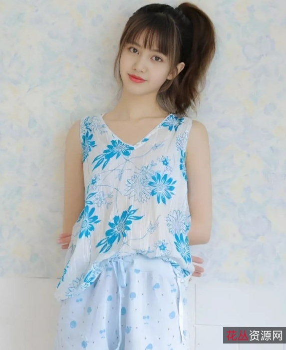 微博超性感小莉曝光合集15部2.3GB